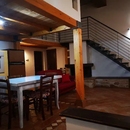 Casa Sensi Nyaraló